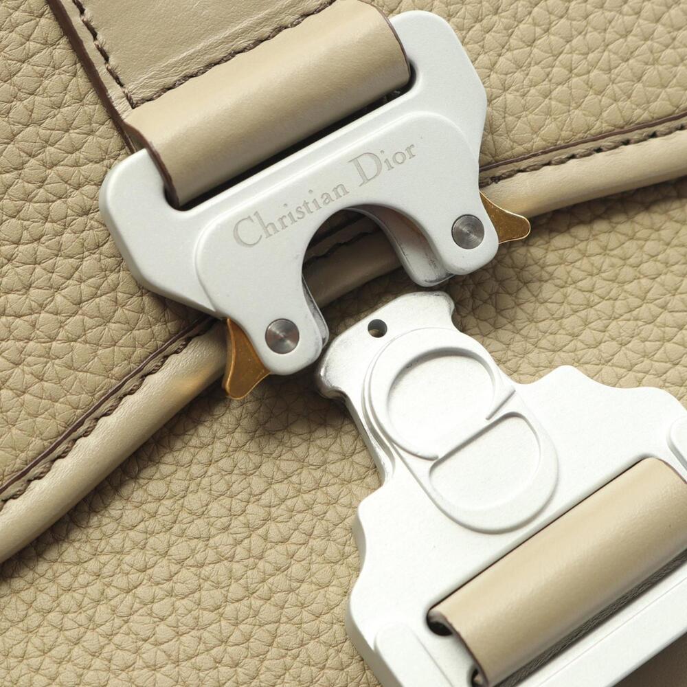 CHRISTIAN DIOR Cream Leather Shoulder Bag - Picture 5 of 6